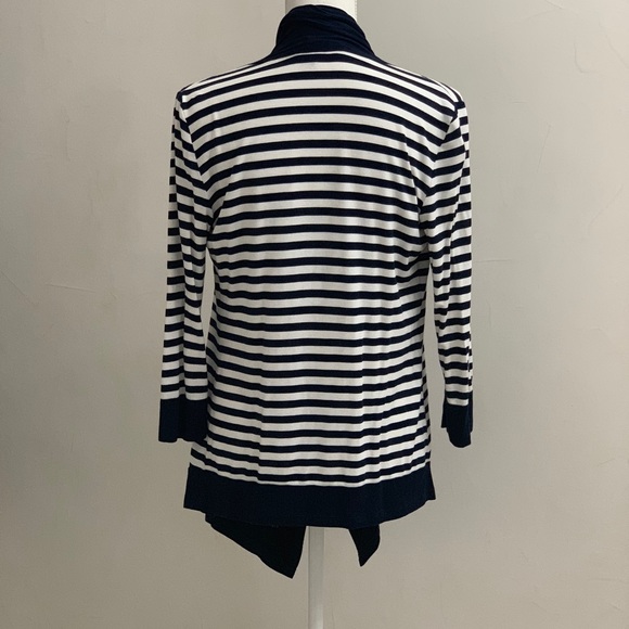 Cardigan - Picture 3 of 7